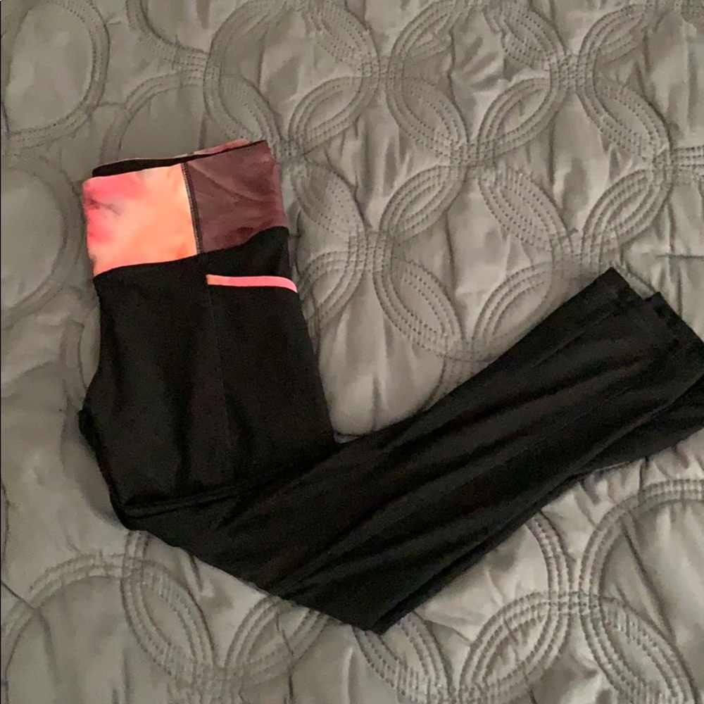 Work out pants with pockets!